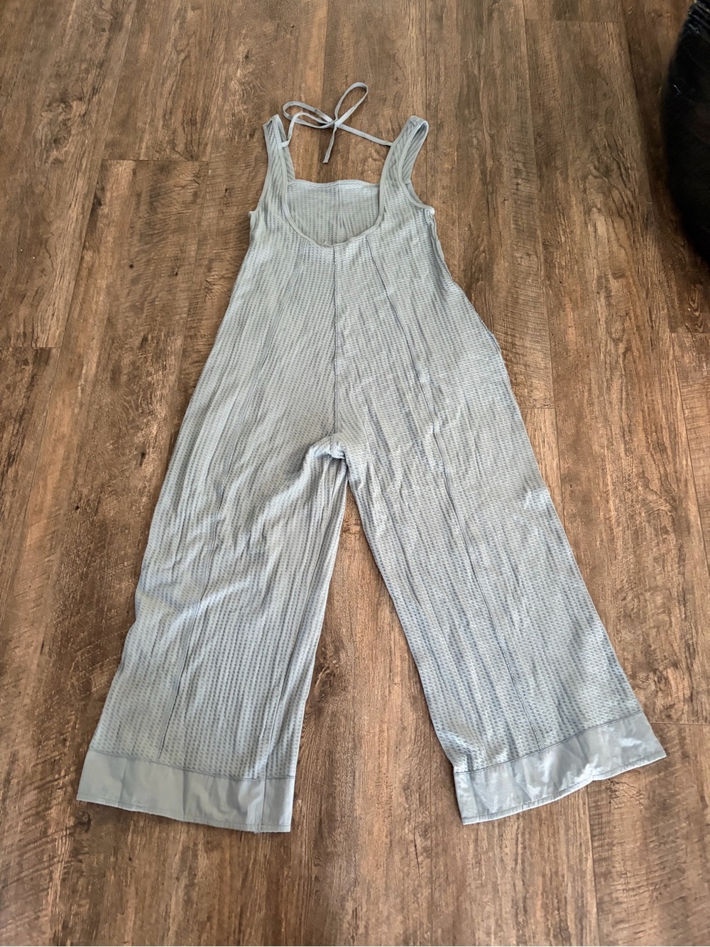 Zenana Outfitters Light Blue Wide-Leg Knit Romper with Pockets - Picture 2 of 3